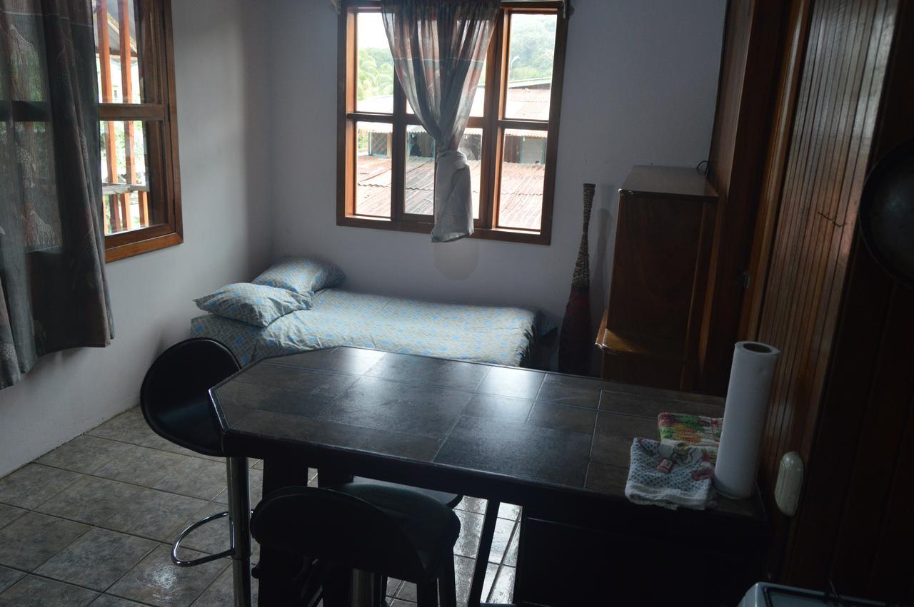 Hotel Puerto Viejo Puerto Viejo de Talamanca Екстер'єр фото